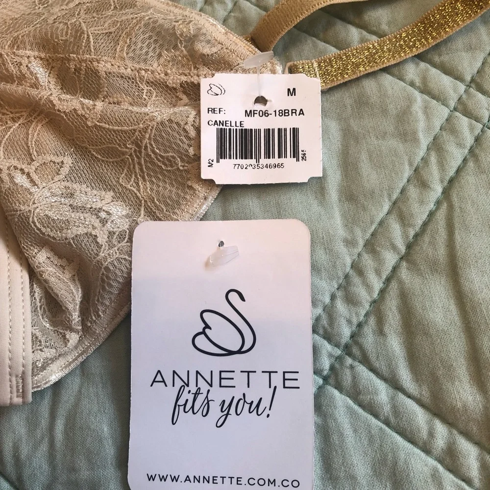 Annette lace bralette - Picture 3 of 4